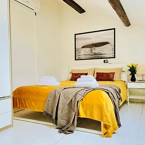 Cozy Loft In A Fashion District Of Milán